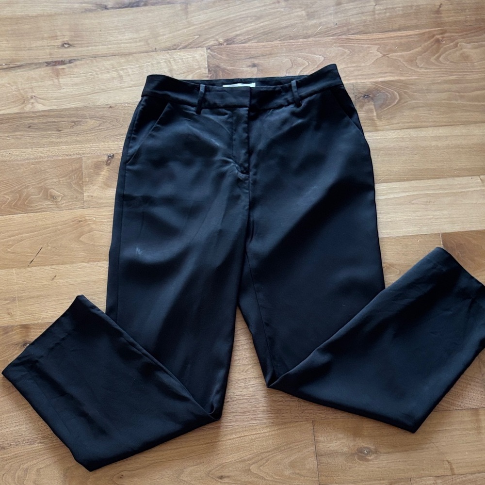 Frame Sleek Black Trousers. 97% viscose. 3% elastane